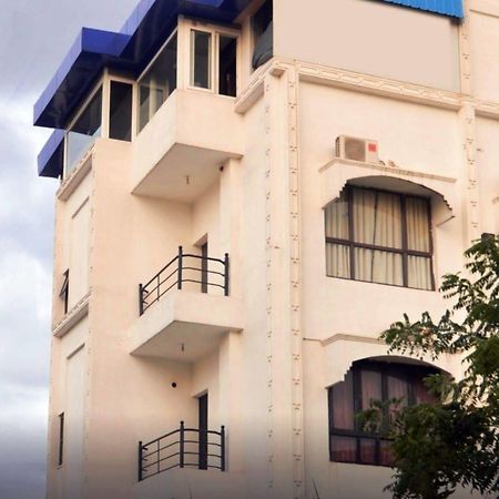 Hotel Genx Banjara Hill 1589 Hyderabad Esterno foto