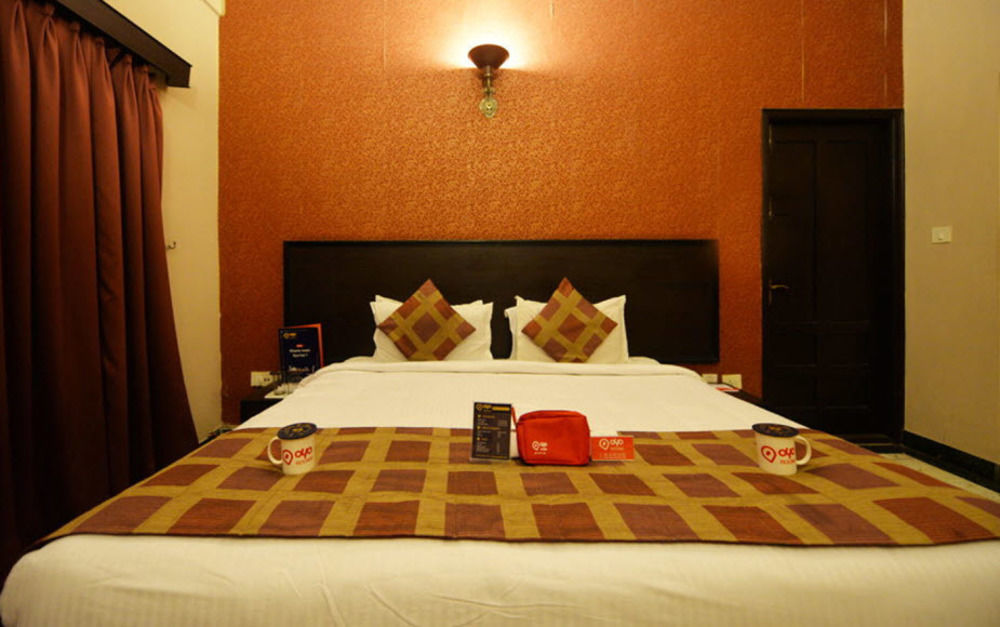 Hotel Genx Banjara Hill 1589 Hyderabad Esterno foto