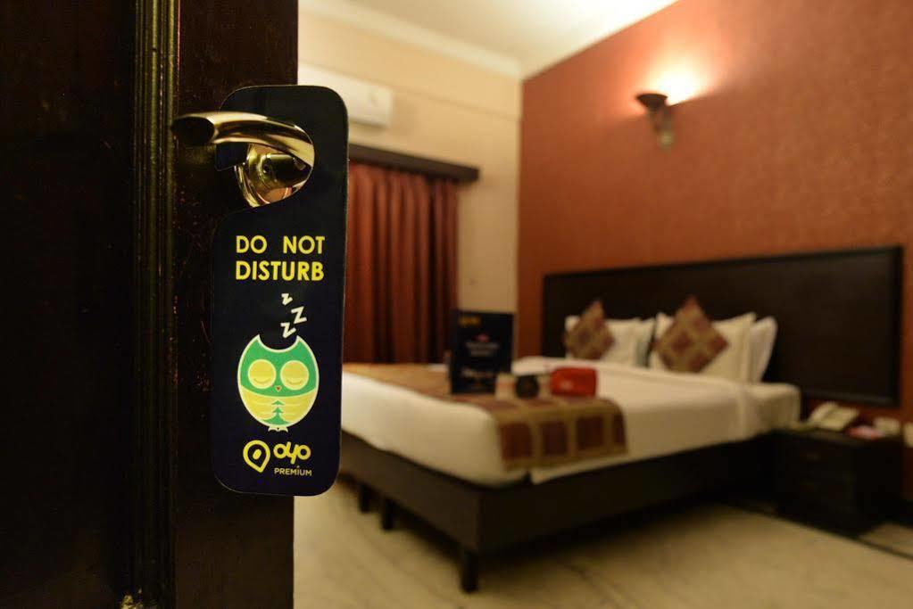 Hotel Genx Banjara Hill 1589 Hyderabad Esterno foto